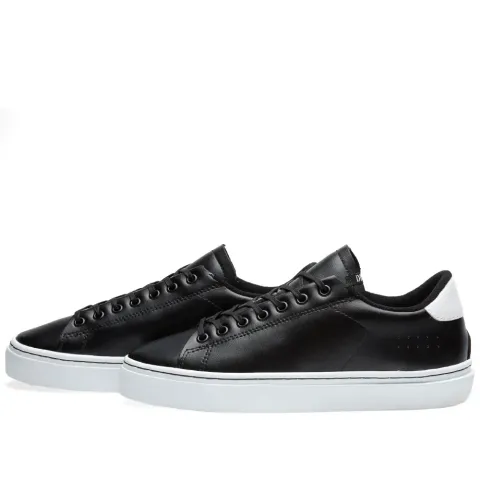 Jones Sneaker