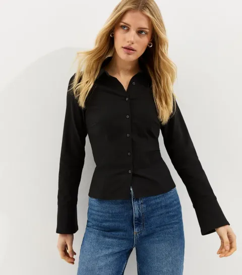 Women's Black Fitted Long Sleeve Shirt
