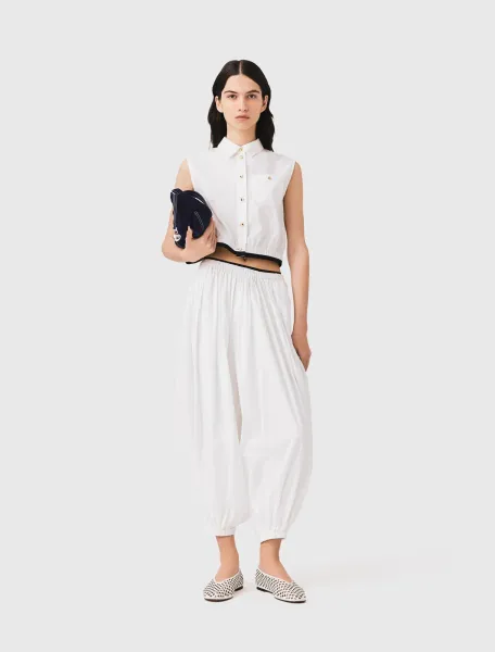 Cropped sleeveless shirt