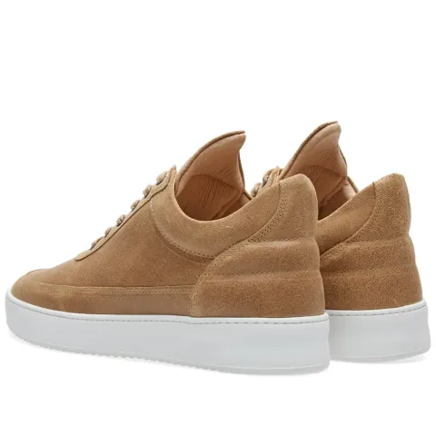 Low Top Sneaker