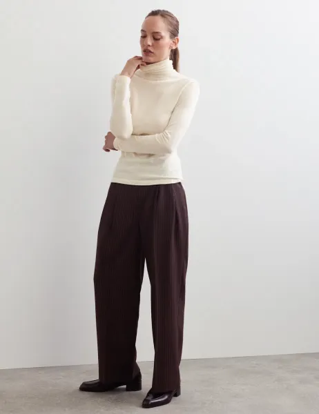 Jaeger Wool with Cashmere Roll Neck Jumper Ivory