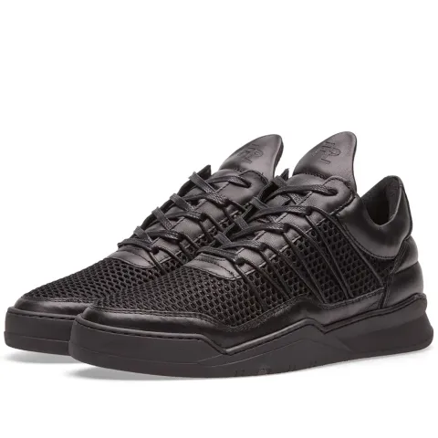 Low Top Sneaker