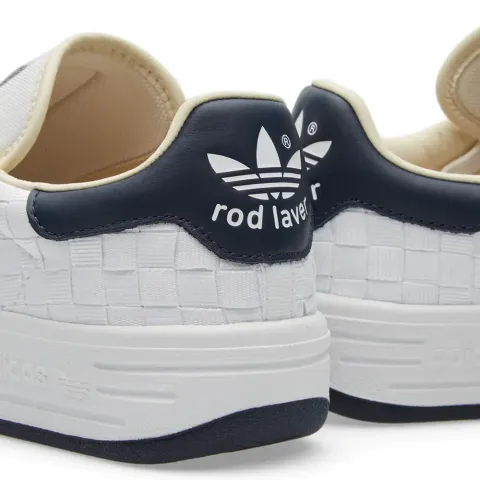 Rod Laver Super