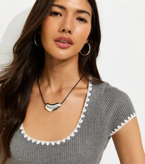 Women's Dark Grey Ribbed Blanket Stitch Trim T-Shirt