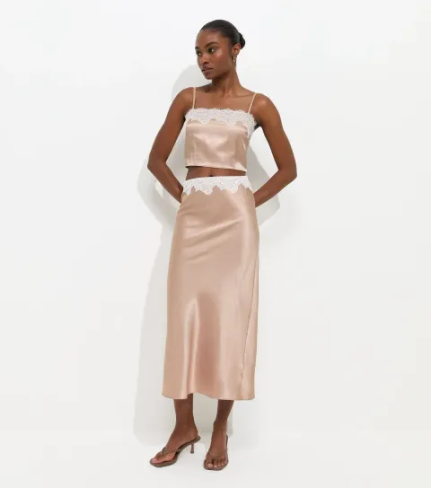 Women's Camel Lace Waist Satin Midi Skirt