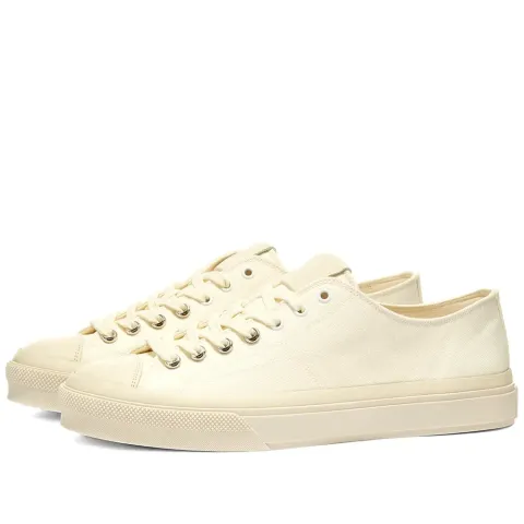 City Low Canvas Sneaker