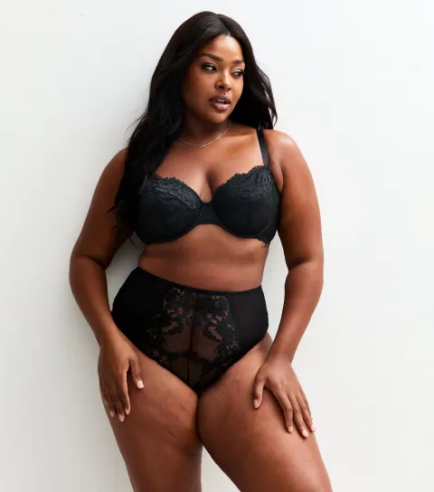 New Look Women's Plus Size Black Scalloped Edge Lace Brazilian Briefs Curves