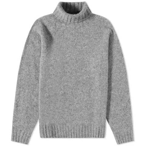 Seamless Turtleneck Knit