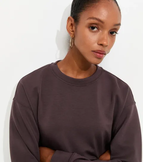 New Look Women's Premium Dark Burgundy Crew Neck Sweatshirt