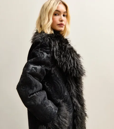 Women's Black Floral Texture Faux Fur Trim Coat