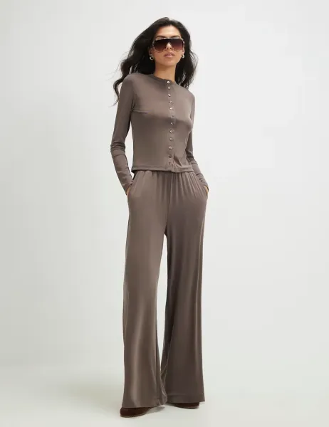River Island Soft Touch Fitted Button Through Top Brown