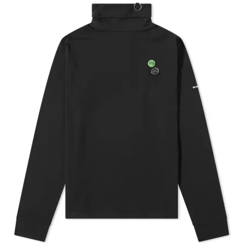 Wreath Roll Neck Top