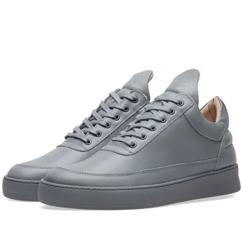 Low Top Sneaker