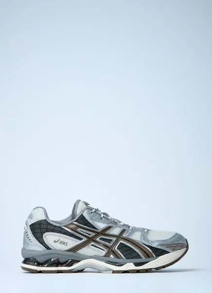 Gel-Nimbus 10.1 Sneakers