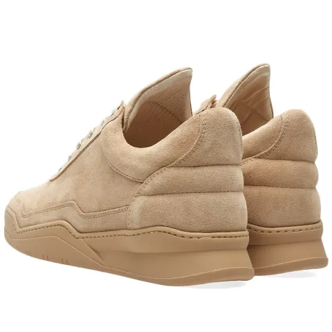Low Top Sneaker