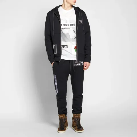 x Travis Scott No Mans Land Tee