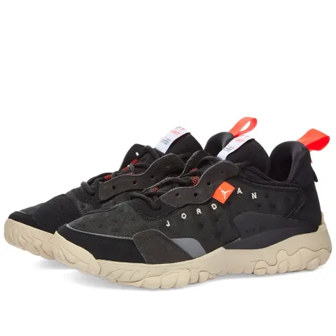 Jordan Delta 2