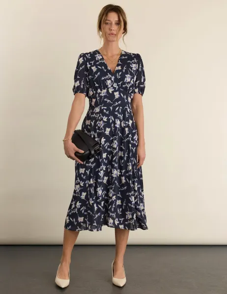 BAUKJEN Floral V-Neck Midi Skater Dress Blue