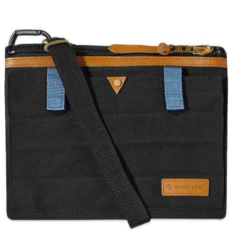 Link Series Shoulder Bag
