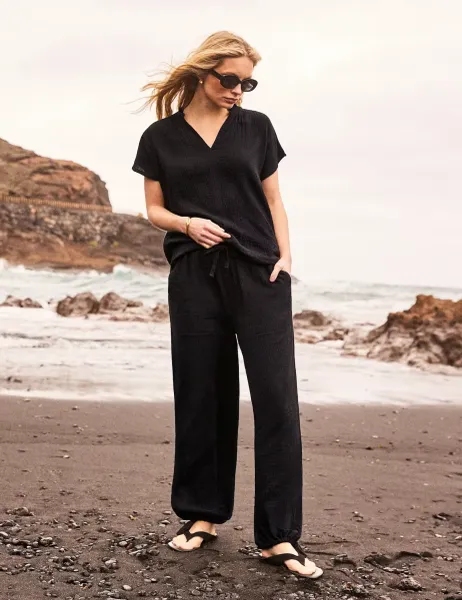 RO&ZO Pure Cotton Textured Relaxed Cuffed Trousers