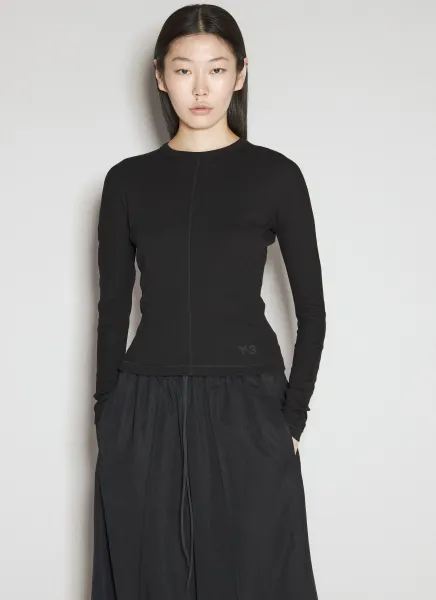 Fitted Long-Sleeve T-Shirt