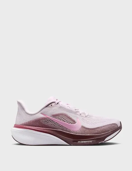 Nike Pegasus 42 Trainers