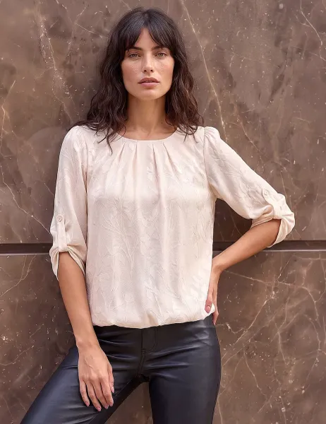 Roman Jacquard Textured Bubble Hem Top Ivory