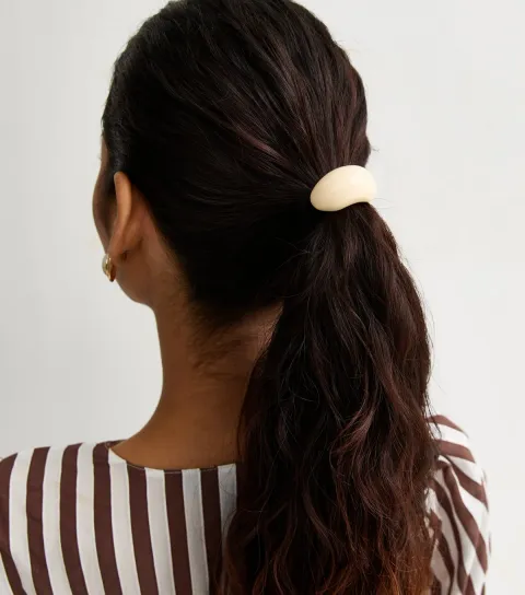 Black Curved Charm Hair Band