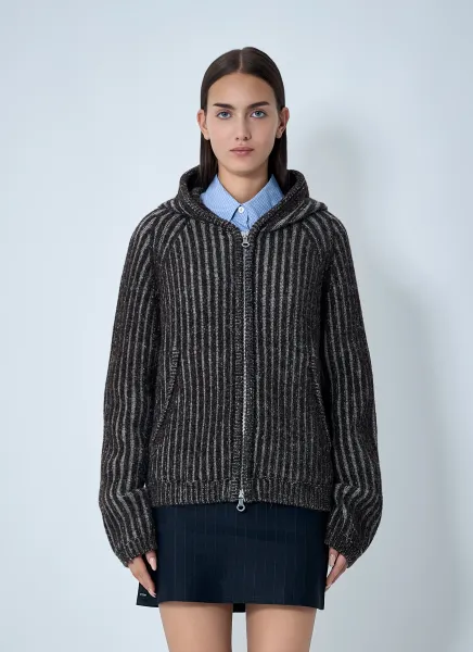 Leve Hood Zip-Up Sweater