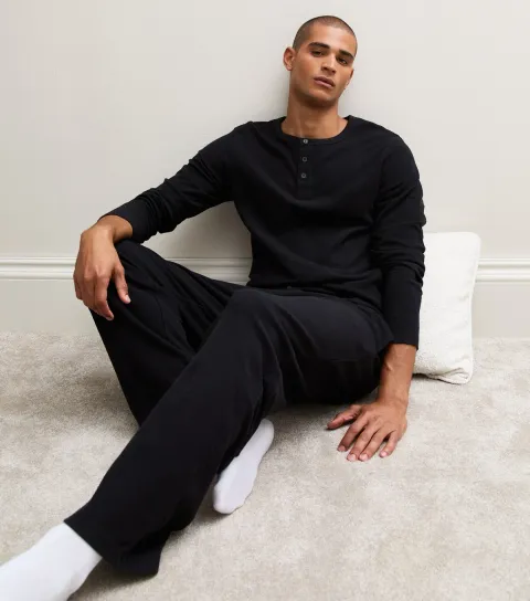 New Look Men's Black Cotton Rich Waffle Henley Long Sleeve Top And Bottoms Pyjama Set
