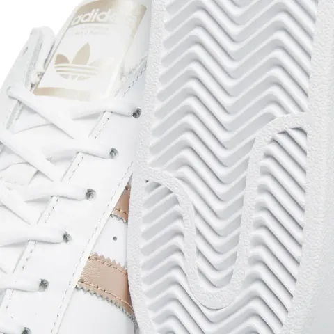 Women's Superstar W