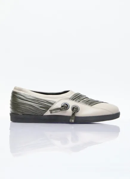 Wrinkled Slip-On Shoes
