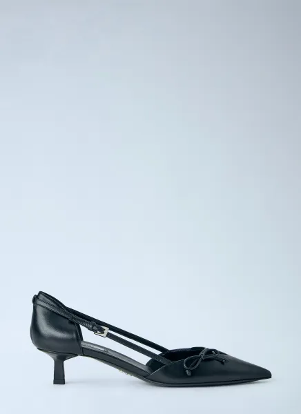 Side-Open Leather Pumps