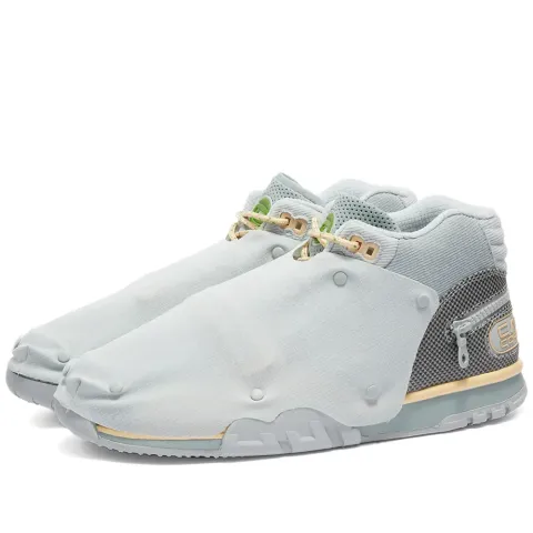 x Travis Scott Air Trainer 1