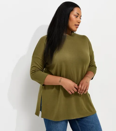 Women's Plus Size Dark Khaki Soft Touch Cropped Sleeve Long Top Curves