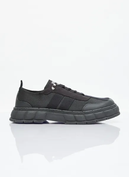 2008 Low Top Sneakers
