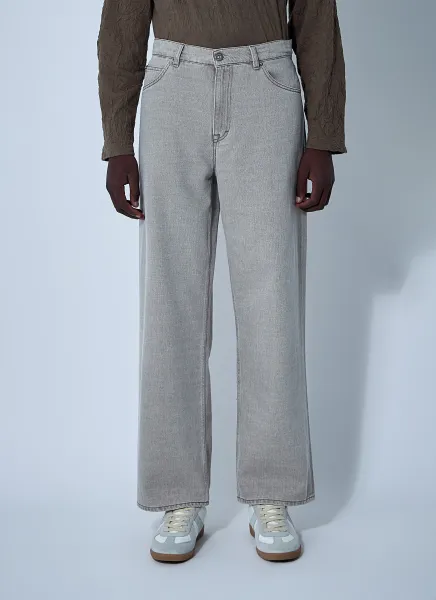Vast Cut Jeans