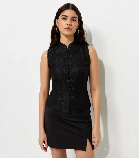 Women's Black Lace Black Sleeveless Blouse