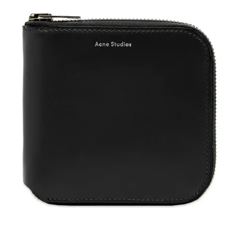 Csarite S Wallet