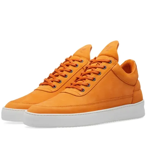 Low Top Sneaker