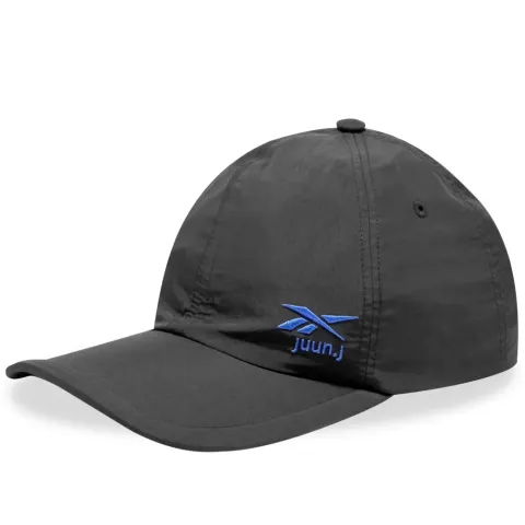 x Juun.J Cap