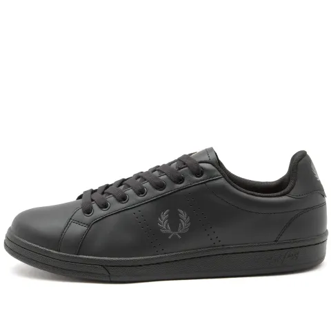B721 Leather Sneaker