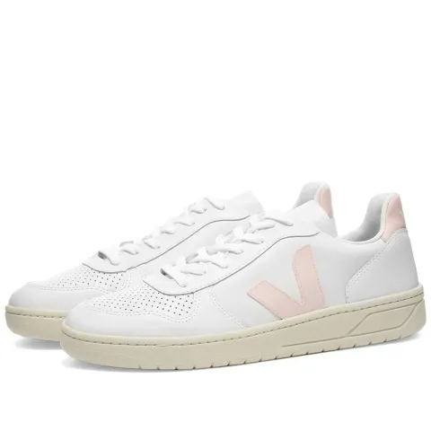 V-10 Leather Basketball Sneaker