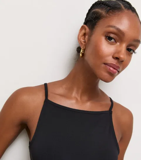 New Look Women's Black Slinky Jersey Sleeveless Apron Vest