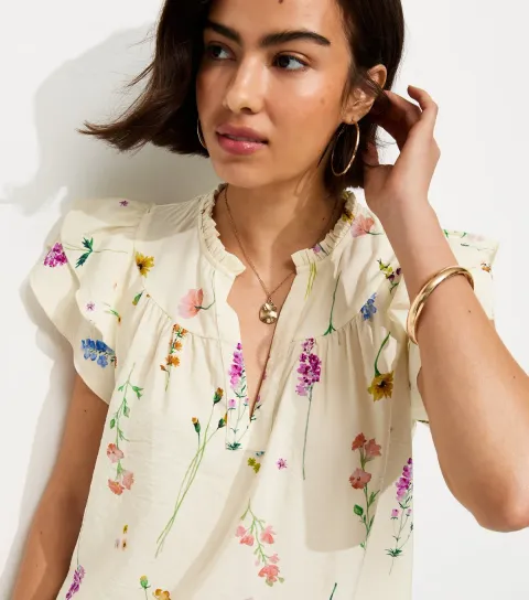 Women's Cream Floral Print Flutter Sleeve Blouse