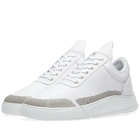 Low Top Sneaker