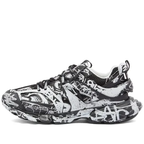 Track 3 Graffiti Sneaker