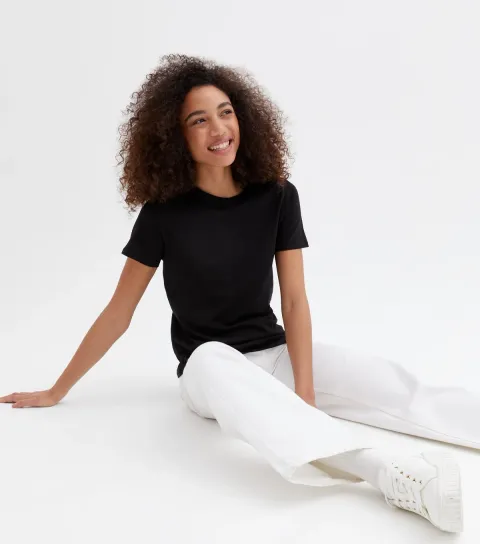 New Look Women's Black Short Sleeve Crew Neck T-Shirt