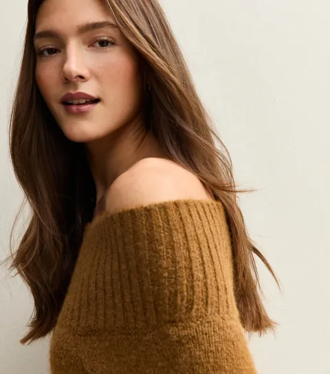 Women's Tan Off The Shoulder Jumper