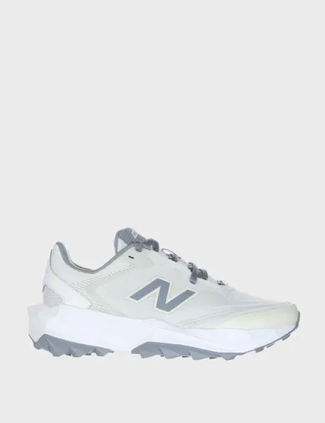 New Balance Tektrel Utility Side Detail Sports Trainers White Mix
